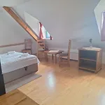 Almasi Oeregmalom 3* Dunaalmás
