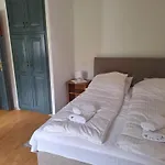 Almasi Oeregmalom 3*