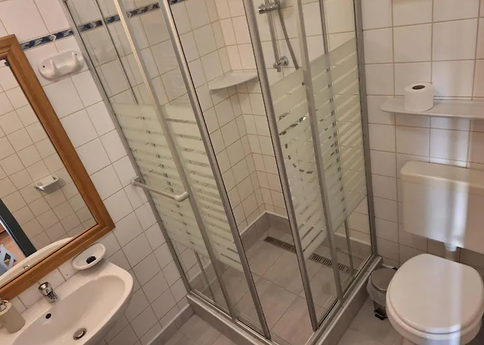 Almasi Oeregmalom Pensjonat 3*